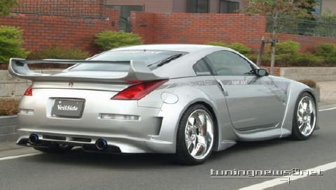 hot 350z.jpg